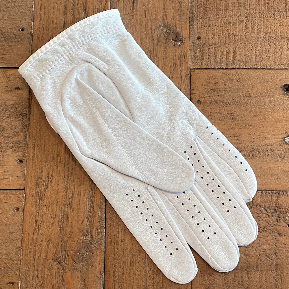 Titleist Women’s Left Handed Player Golf Glove - Picture 4 of 6